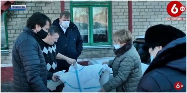 Коллектив городской станции скорой помощи получил средства индивиду... Коллектив городской станции скорой помощи получил средства индивидуальной защиты, Иванова Анна